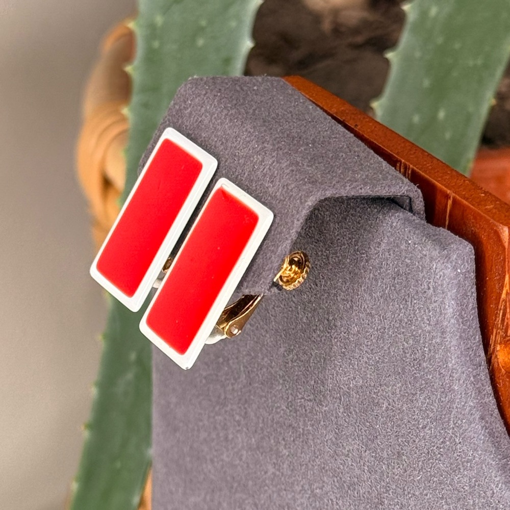 Vintage Napier Red & White Enamel Rectangle Earrings  60s Mod Screw-Back Clip-On